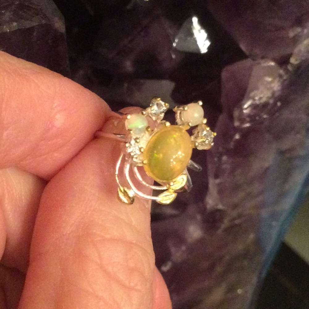 SPECIAL BUY GENUINE OPAL RING 10mm by 8mm Ring - Picture 10 of 12